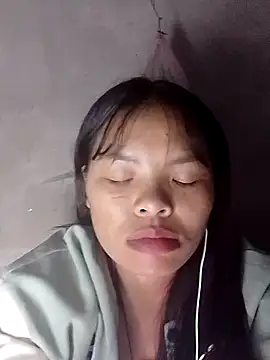 hello-cute online show from October 20, 4:18 pm