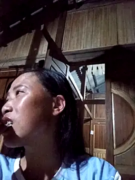 jerry-xx online show from April 8, 1:11 pm