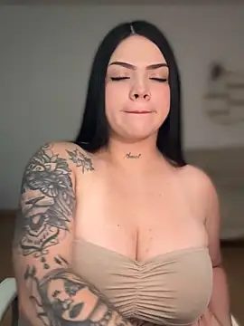 dulcemarianh  online show from June 19, 2:49 am