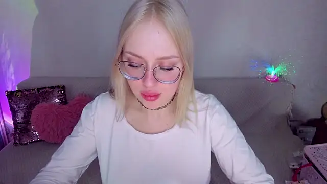 CeaneLino online show from February 13, 7:32 pm