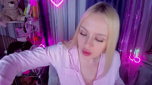 CeaneLino online show from April 17, 3:48 pm