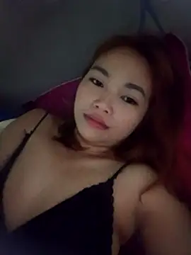 Snapshot of Rabbit-small chatting on December 18, 11:11 pm Rabbit-small online show from December 18, 11:11 pm