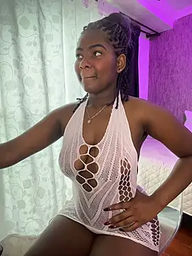 Snapshot of KarinaFlowers_ chatting on July 2, 1:28 pm KarinaFlowers online show from July 2, 1:28 pm