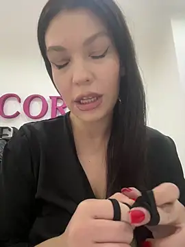 Snapshot of ClaraPasssion chatting on November 21, 3:38 am ClaraPasssion online show from November 21, 3:38 am