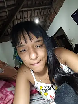 Snapshot of XxxMaikelly chatting on October 28, 9:28 pm XxxMaikelly online show from October 28, 9:28 pm