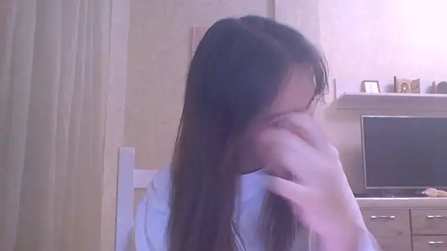 Snapshot of CeyaLier chatting on October 11, 5:11 pm CeyaLier online show from October 11, 5:11 pm