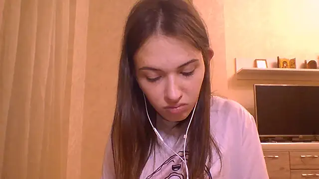 CeyaLier online show from December 1, 5:18 pm