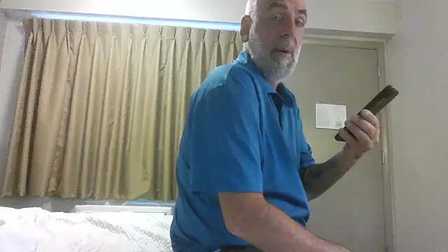Fuck-Buddy-4U online show from June 25, 1:59 pm
