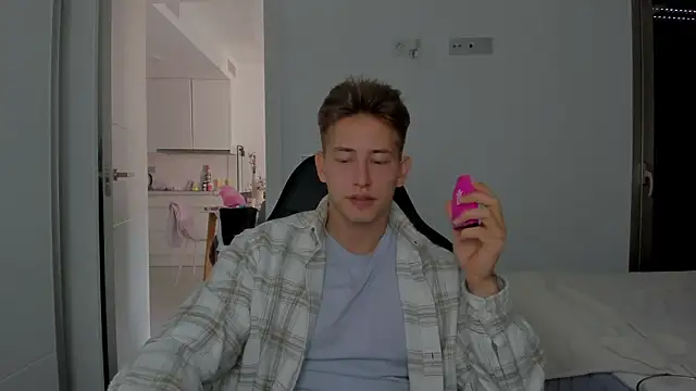 find0m master online show from March 13, 3:18 pm