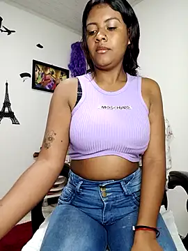 Snapshot of vannesitha25 chatting on October 21, 1:12 pm vannesitha25 online show from October 21, 1:12 pm