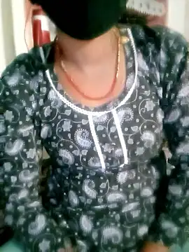 Sexy Riya Bhabhi online show from October 30, 3:46 pm