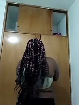 NaomiGrace  online show from October 24, 10:55 am