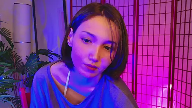 Snapshot of GentleMusee chatting on October 31, 10:55 pm GentleMusee online show from October 31, 10:55 pm