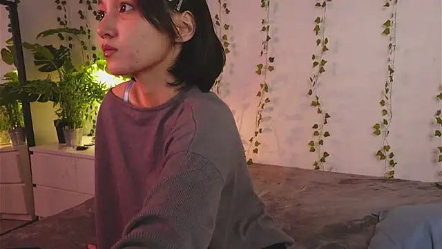 Snapshot of GentleMusee chatting on November 11, 3:12 pm GentleMusee online show from November 11, 3:12 pm