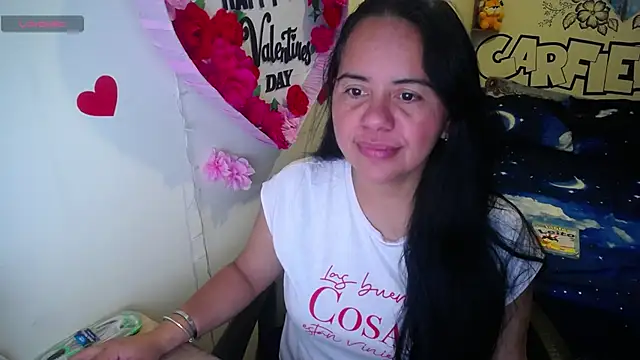 Miss  kendra  online show from April 23, 11:20 am