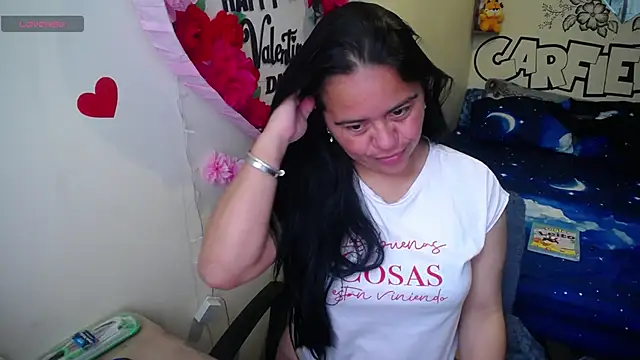 Miss  kendra  online show from April 23, 12:29 pm