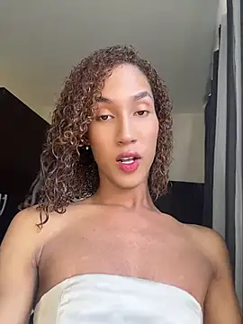 Snapshot of Chloe_Celeste chatting on June 21, 9:17 pm Chloe Celeste online show from June 21, 9:17 pm