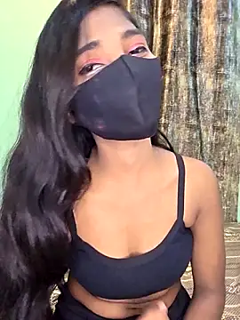 Snapshot of Sheeelaa chatting on October 18, 6:30 pm Sheeelaa online show from October 18, 6:30 pm