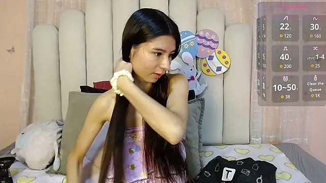 Snapshot of SweetRenata_ chatting on July 22, 12:19 pm SweetRenata online show from July 22, 12:19 pm