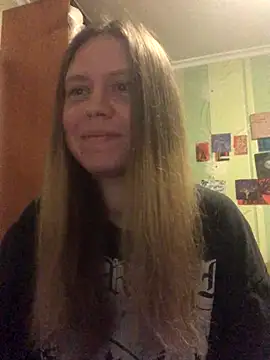 LunaVirelle online show from November 2, 4:53 pm