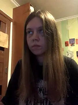 LunaVirelle online show from November 15, 5:09 pm