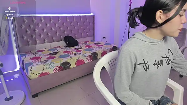 beiby glow online show from January 8, 1:46 pm