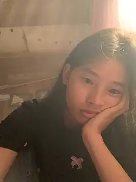 Han-han123 online show from November 9, 8:07 pm