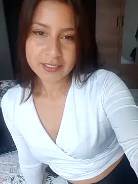 hotlina22 online show from November 15, 8:27 pm