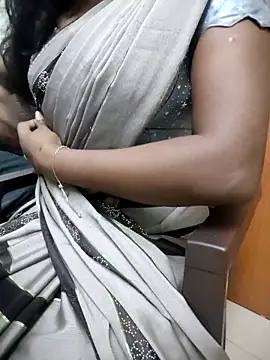 Tamilmallu-duskygirl03 online show from December 3, 3:32 pm