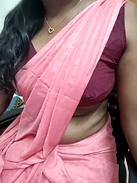 Tamilmallu-duskygirl03 online show from April 26, 1:20 pm
