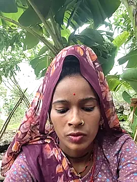 Snapshot of Co_punam chatting on July 8, 5:56 am Co punam online show from July 8, 5:56 am