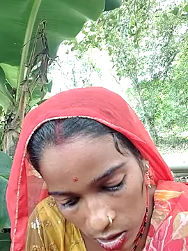 Snapshot of Co_punam chatting on August 3, 10:21 am Co punam online show from August 3, 10:21 am