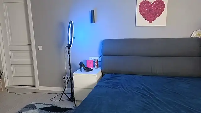 Passion-Blondy online show from March 21, 7:50 pm