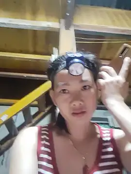 Snapshot of gio-thu chatting on July 25, 3:20 pm gio-thu online show from July 25, 3:20 pm