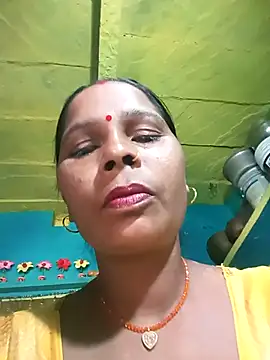 Snapshot of Rt_shreya chatting on October 26, 5:24 am Rt shreya online show from October 26, 5:24 am