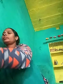 Snapshot of Rt_shreya chatting on November 24, 3:39 am Rt shreya online show from November 24, 3:39 am