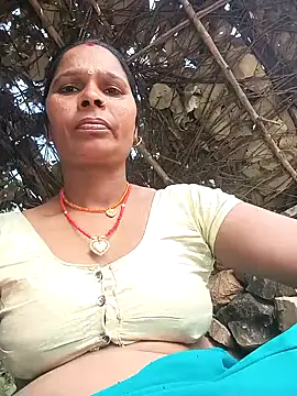 Snapshot of Rt_shreya chatting on November 26, 4:46 am Rt shreya online show from November 26, 4:46 am