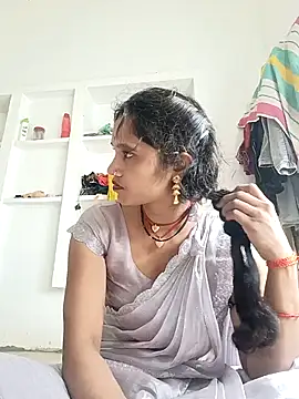 Snapshot of Cuty_tanya chatting on February 8, 2:53 pm Cuty tanya online show from February 8, 2:53 pm