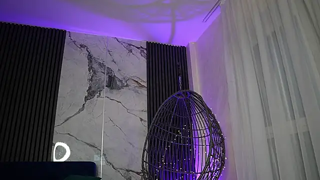 Snapshot of RachelRavee chatting on November 19, 5:07 am RachelRavee online show from November 19, 5:07 am