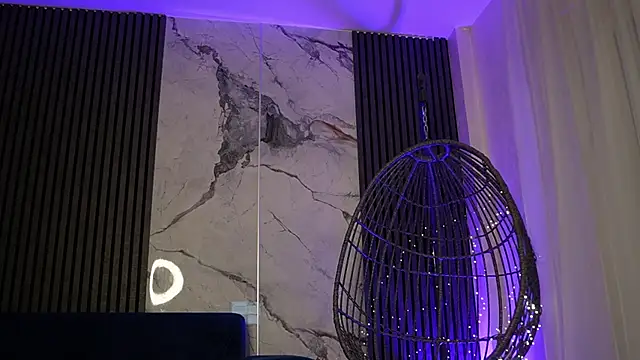 Snapshot of RachelRavee chatting on November 29, 5:21 am RachelRavee online show from November 29, 5:21 am