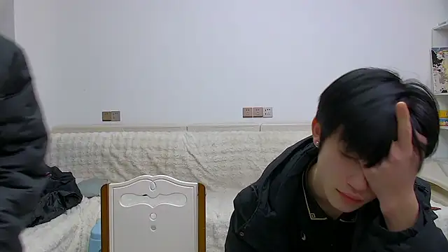 Snapshot of KK-cuteboy chatting on February 10, 10:52 am KK-cuteboy online show from February 10, 10:52 am