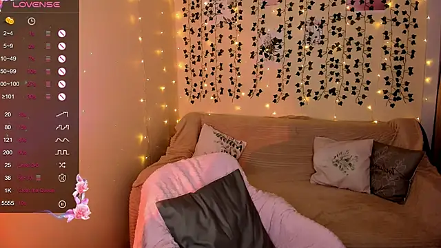 Evaa Braunn online show from November 7, 2:11 am