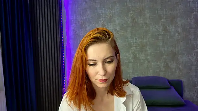 Snapshot of scarleteyes_ chatting on November 28, 5:32 am scarleteyes online show from November 28, 5:32 am