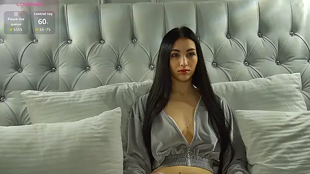 BettyLeen online show from November 6, 4:24 am