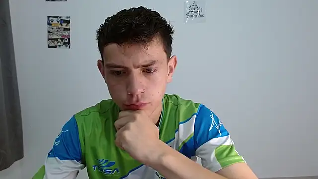 Snapshot of hot_teo_ chatting on December 2, 11:26 am hot teo online show from December 2, 11:26 am