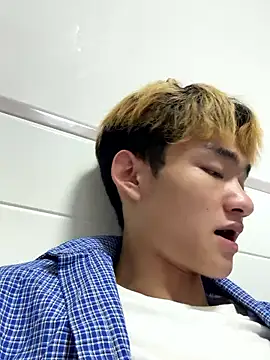 sexyboy-lele online show from October 10, 12:59 pm