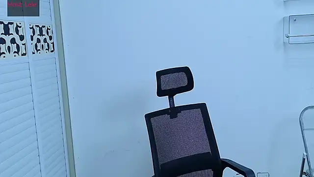 sexyboy-lele online show from October 23, 6:45 am