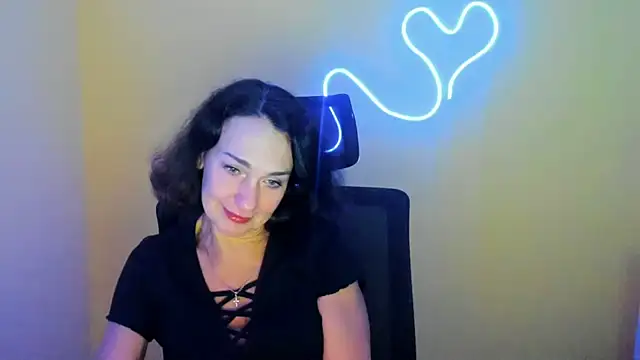 Snapshot of Rosie_Rosee chatting on October 16, 11:22 am Rosie Rosee online show from October 16, 11:22 am