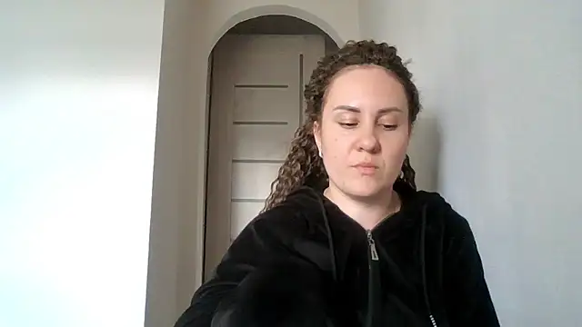 MeadowEyes online show from May 30, 12:24 pm