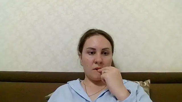 MeadowEyes online show from June 7, 6:11 pm